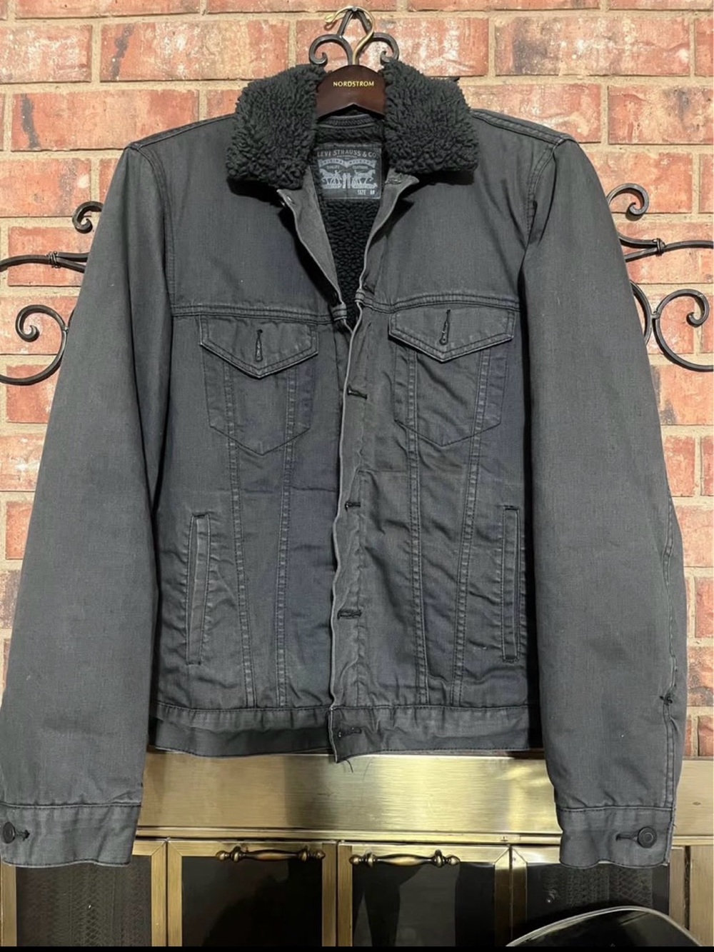 Levi's Men’s Black Sherpa-Lined Trucker Jacket